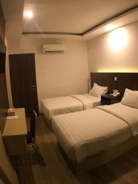 Kawana Hotel 파당 외부 사진